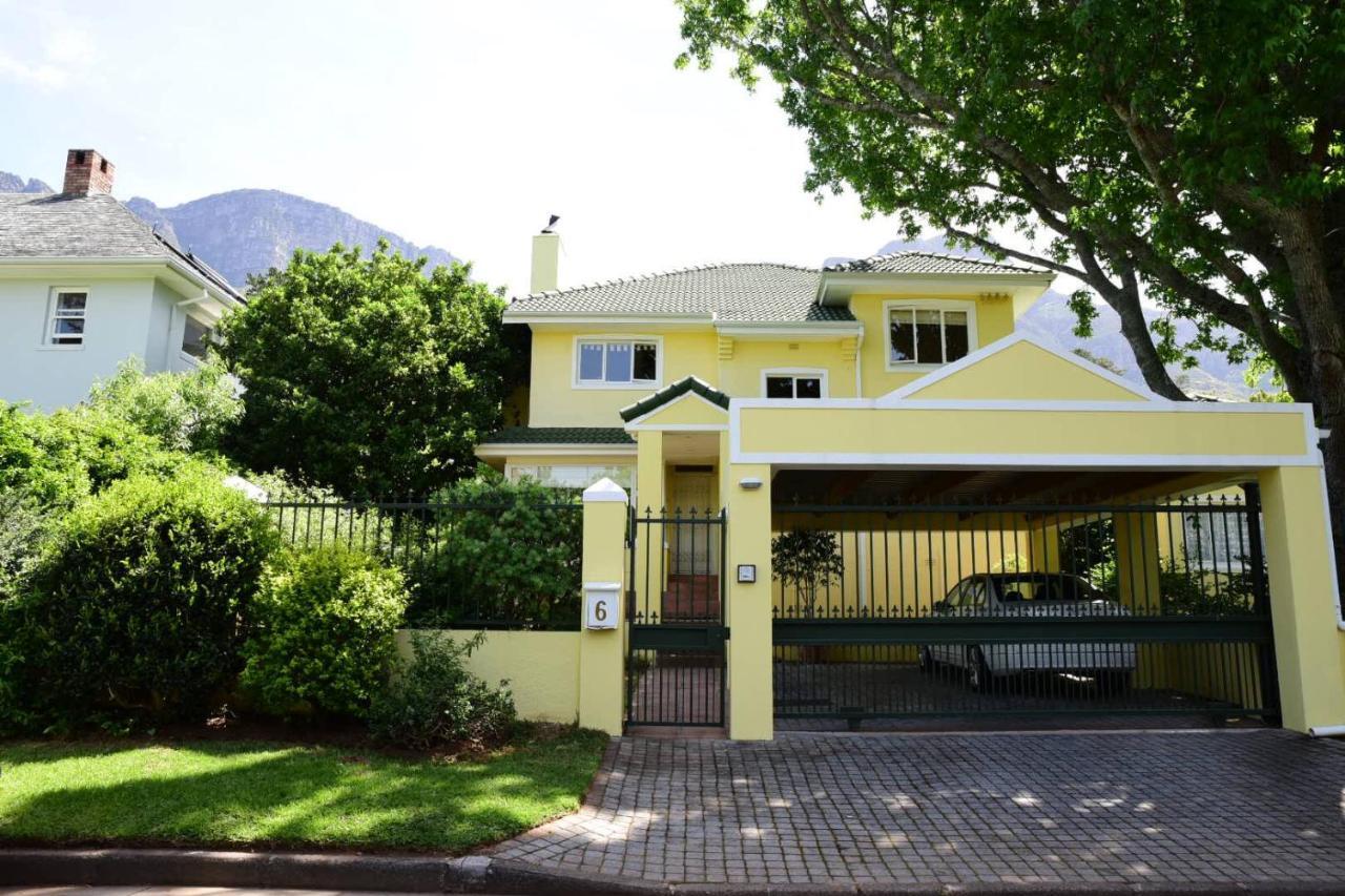 On Pinewood Guest House Kapstadt Exterior foto